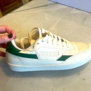 Oliver Cabell sneakers. Worn twice. Excellent condition. Size 6 (36)
